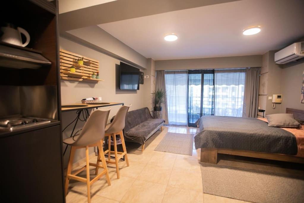 Apartment 12nisou Studio With Balcony *