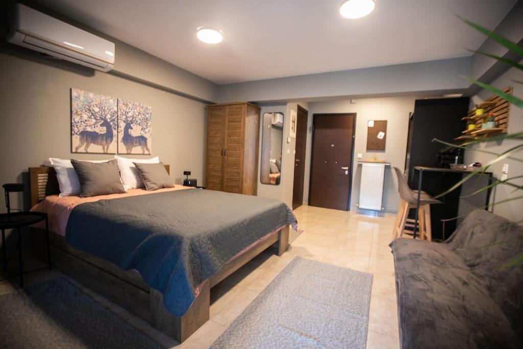 12nisou Studio With Balcony * Thessaloniki