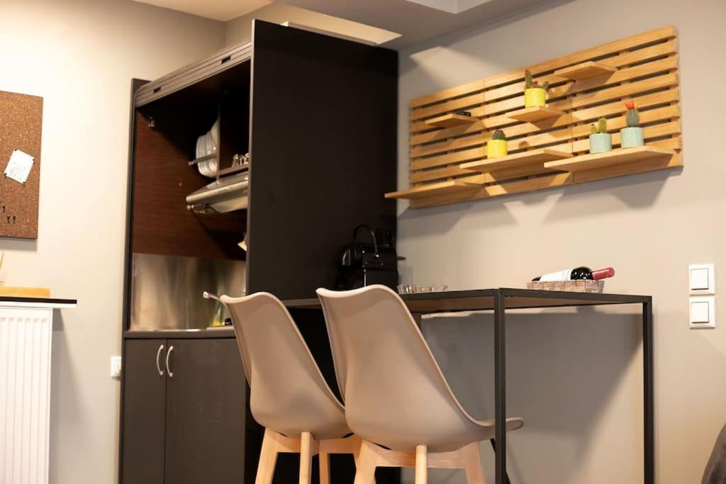 Apartment 12nisou Studio With Balcony Thessaloniki