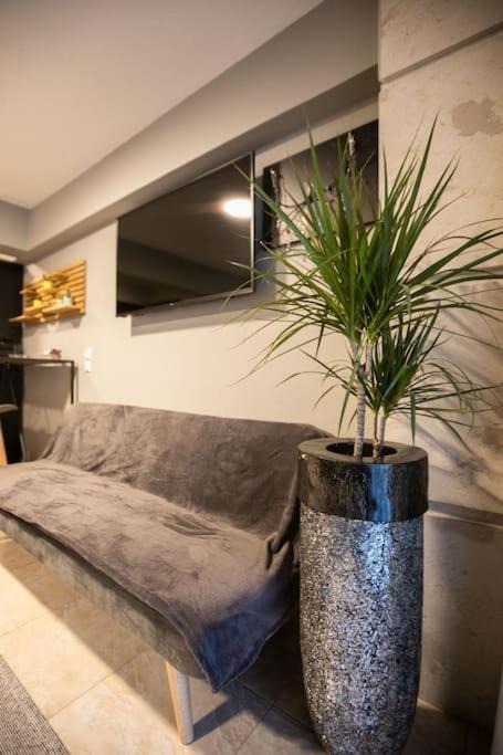 12nisou Studio With Balcony Apartment Thessaloniki