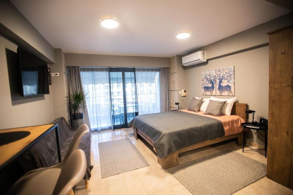 Apartment 12nisou Studio With Balcony *